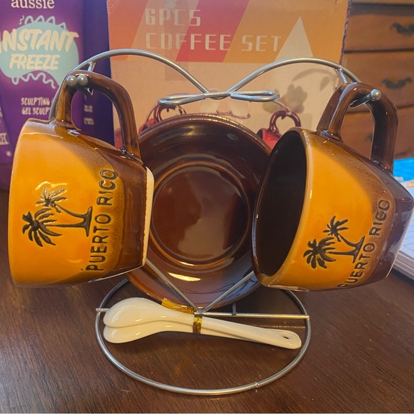 Puerto Rico 6/7 piece Coffee Set 2 cups/saucers/Spoons and 1 rack brand new - Picture 3 of 3